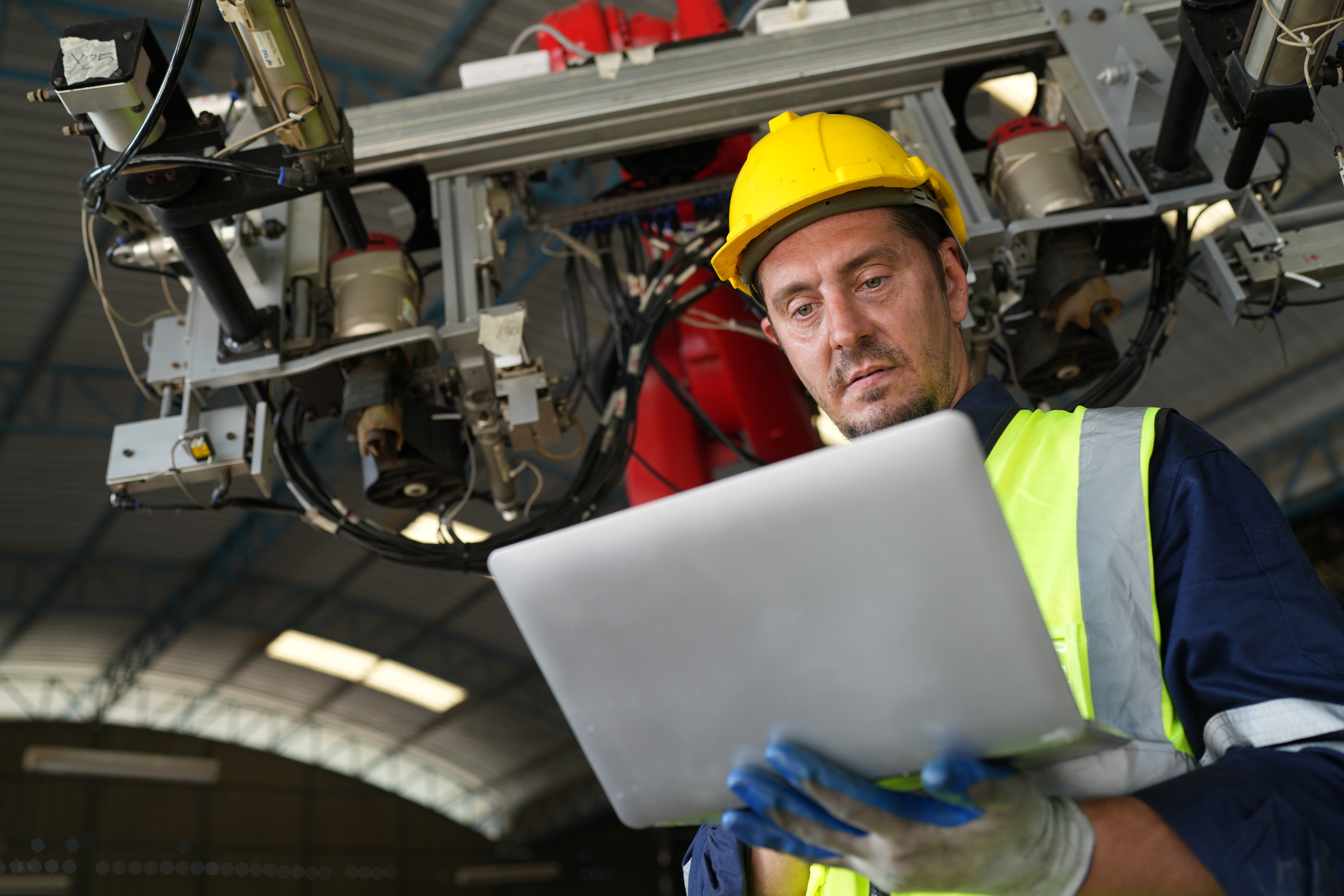 industrial-factory-employee-working-in-metal-manuf-2023-11-27-05-01-39-utc